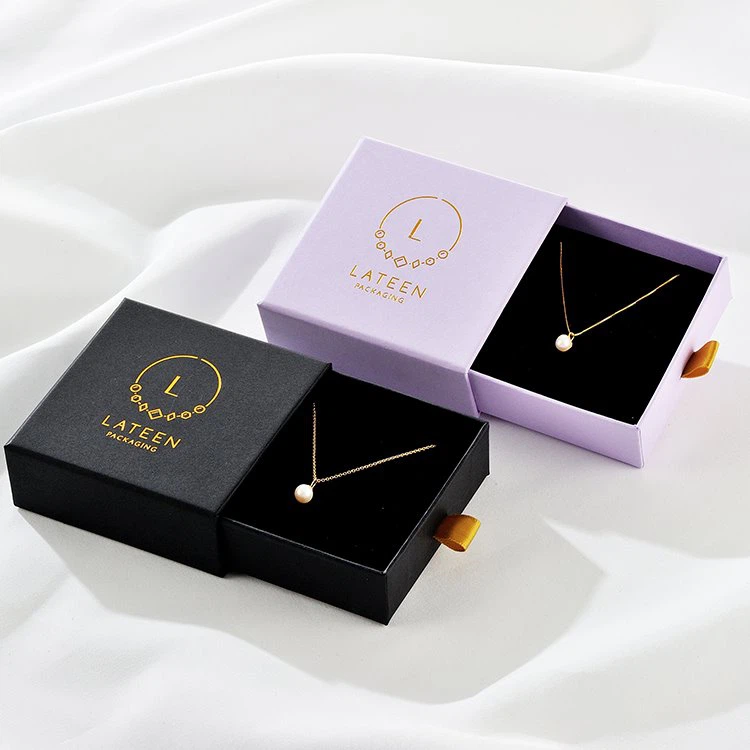 Pamergės apyrankių dėžutė