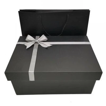 Didelės vestuvių dovanų dėžutės